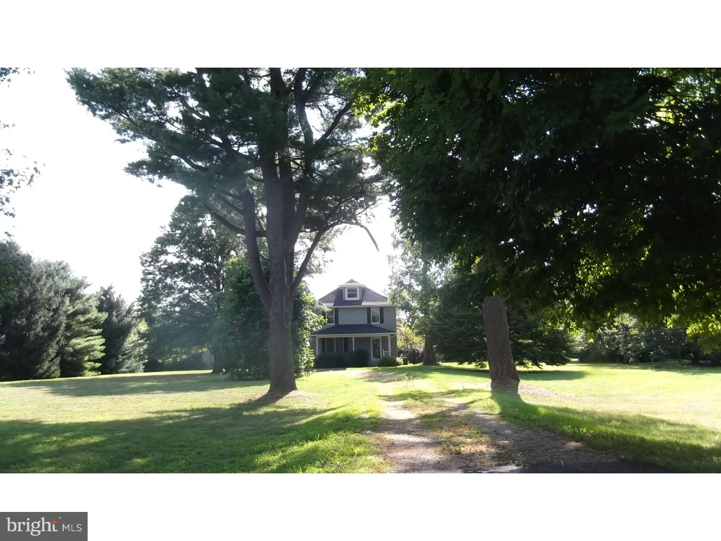 182 Bordentown Georgetown Road Columbus, NJ 08515 - Photo 1 of 19 Gallery Image 1