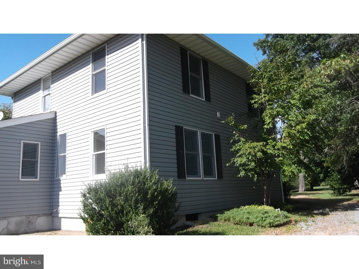 182 Bordentown Georgetown Road Columbus, NJ 08515 - Photo 4 of 19 Gallery Image 4