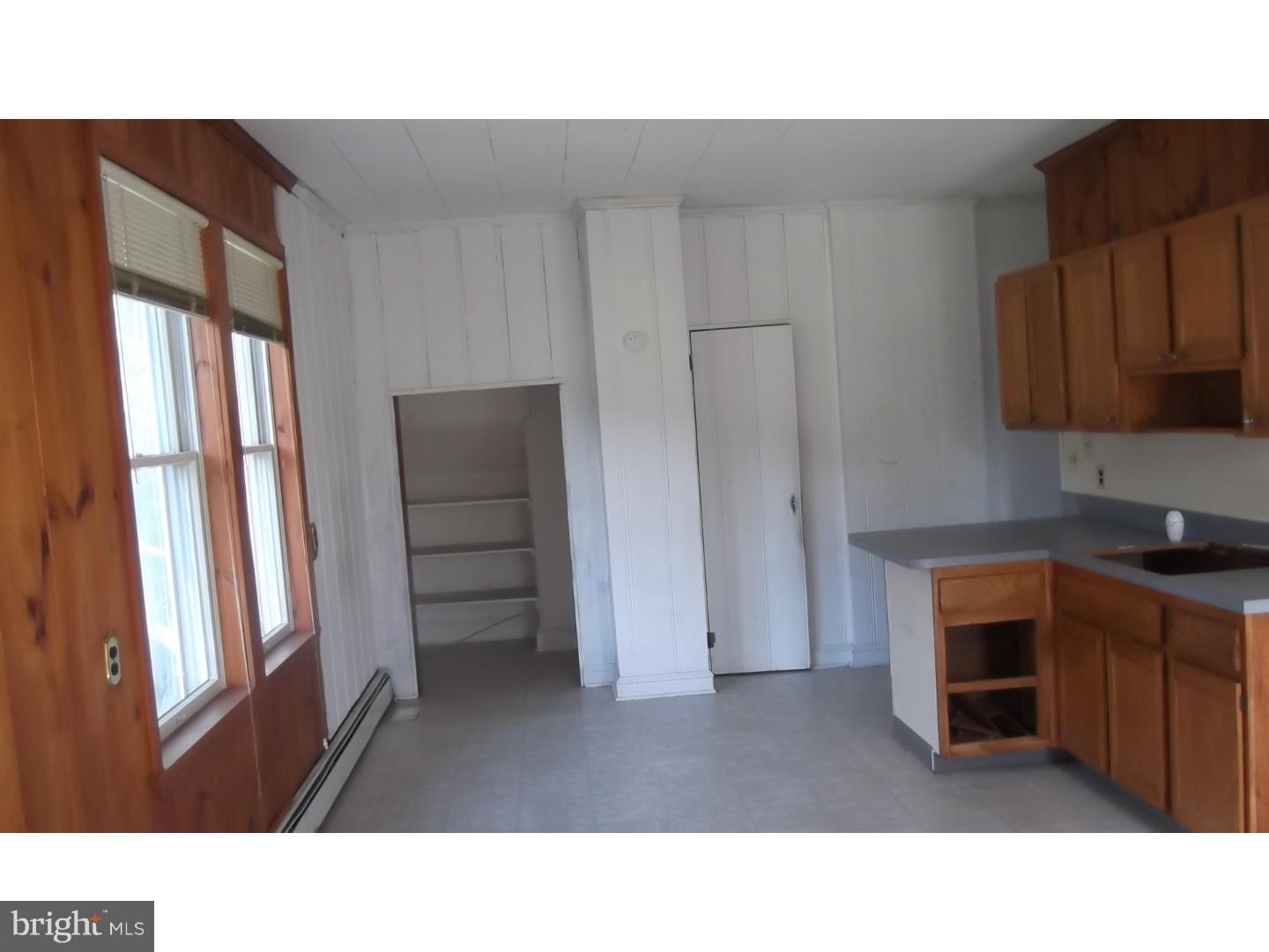 182 Bordentown Georgetown Road Columbus, NJ 08515 - Photo 10 of 19 Gallery Image 10
