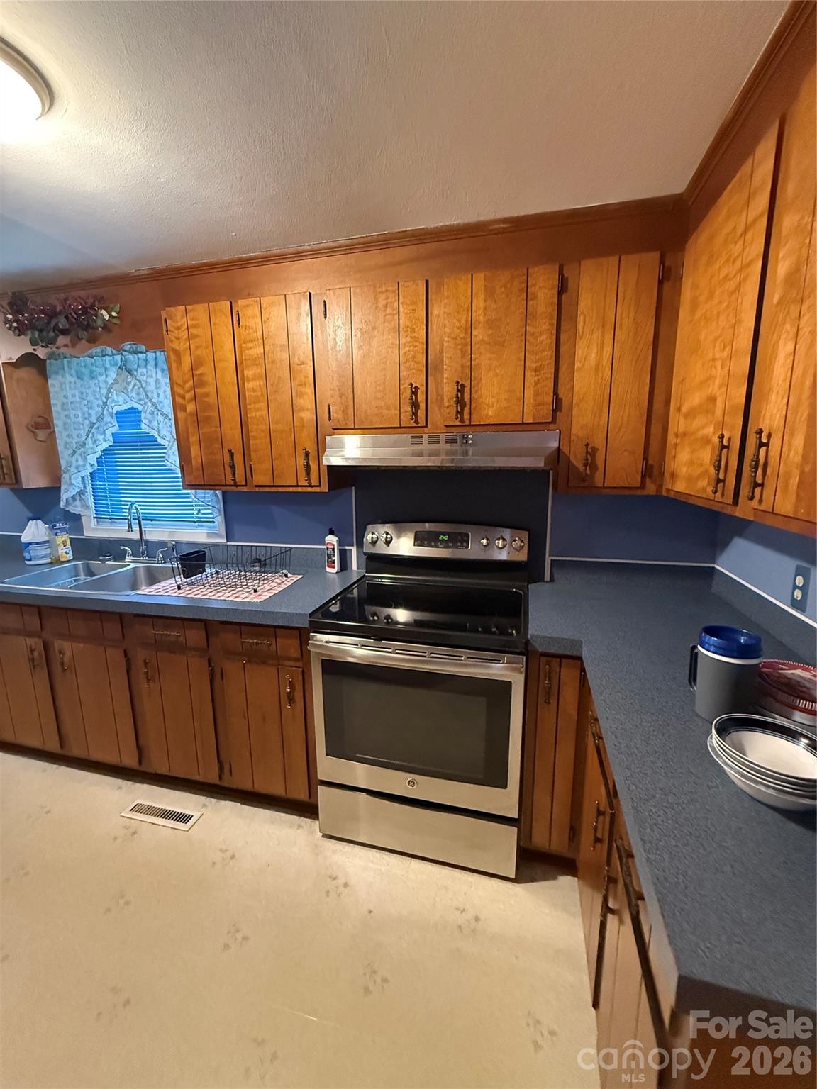 535 Plato Lee Road Shelby, NC 28150 - Photo 7 of 17