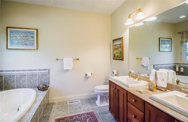 1895 Great Pond Road North Andover, MA 01845 - Photo 17 of 29 Gallery Image 17