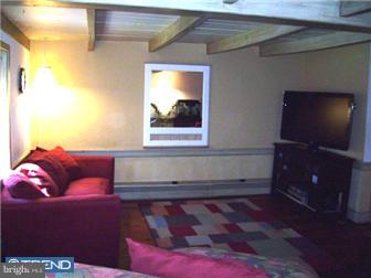 880 Bleim Road Pottstown, PA 19464 - Photo 3 of 12 Gallery Image 3