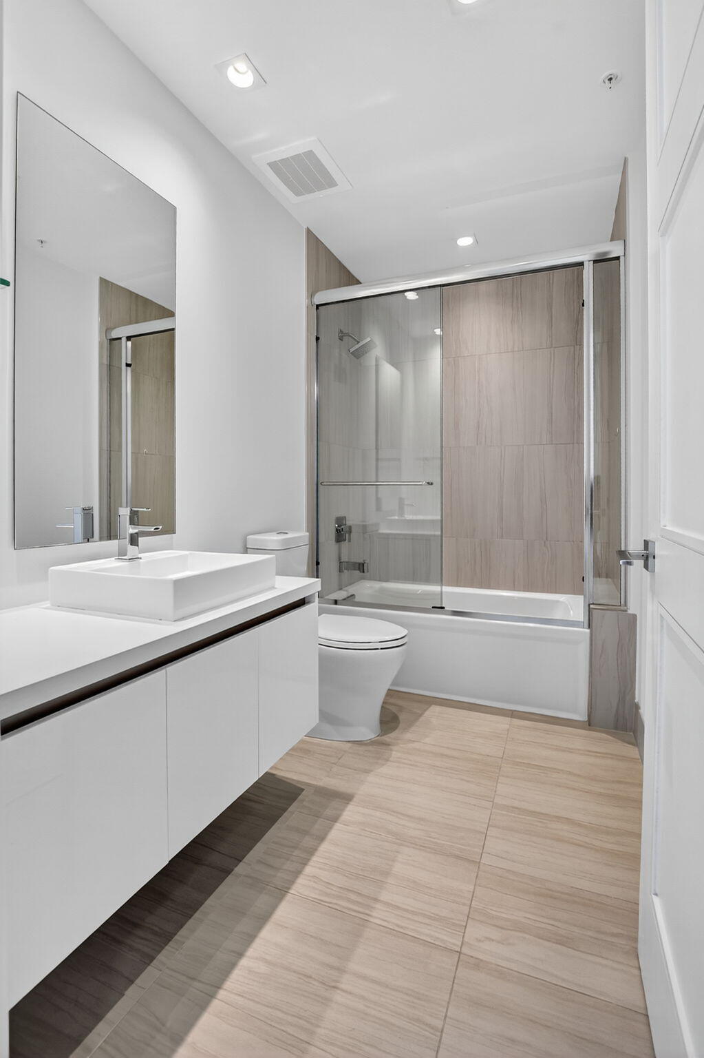 155 East Boca Raton Road, Unit 1014 Boca Raton, FL 33432 - Photo 31 of 62 44-web-or-mls-029_DSC_0521