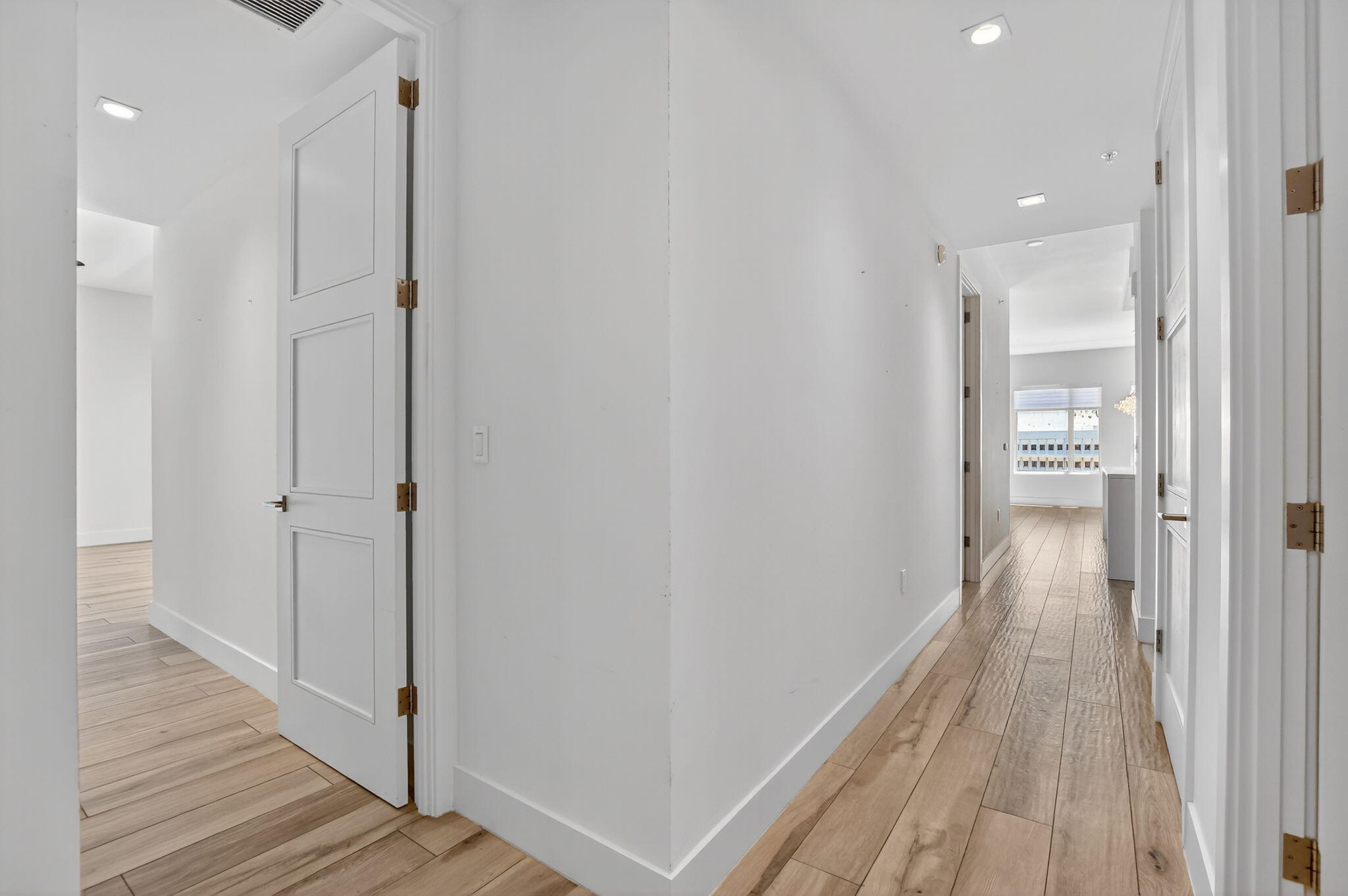 155 East Boca Raton Road, Unit 1014 Boca Raton, FL 33432 - Photo 61 of 62 3-web-or-mls-003_DSC_0391