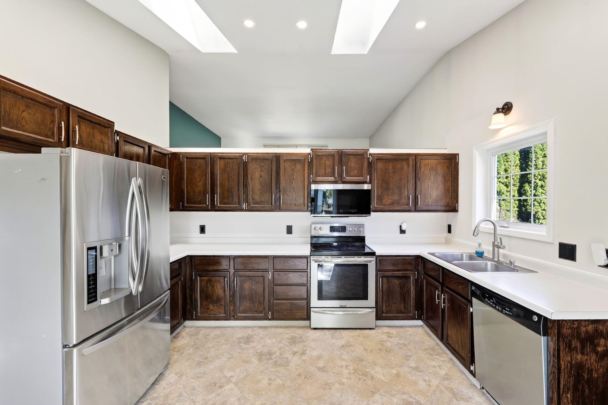 15 Geronimo Circle Madison, WI 53713 - Photo 5 of 65 Gallery Image 5