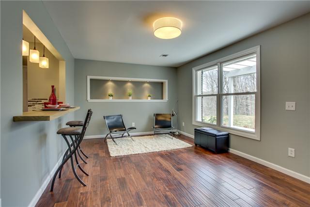 2951 Ivey Point Road Goodlettsville, TN 37072 - Photo 4 of 20 Watch the sunrise through the Huge Front Windows. Watch the sunset off the back porch.