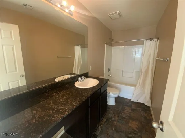 $2,295 | 10845 Hunters Green Avenue, Las Vegas, NV 89166