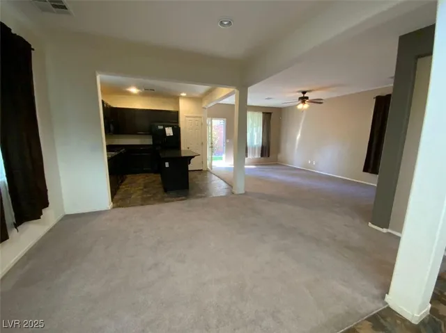 $2,295 | 10845 Hunters Green Avenue, Las Vegas, NV 89166