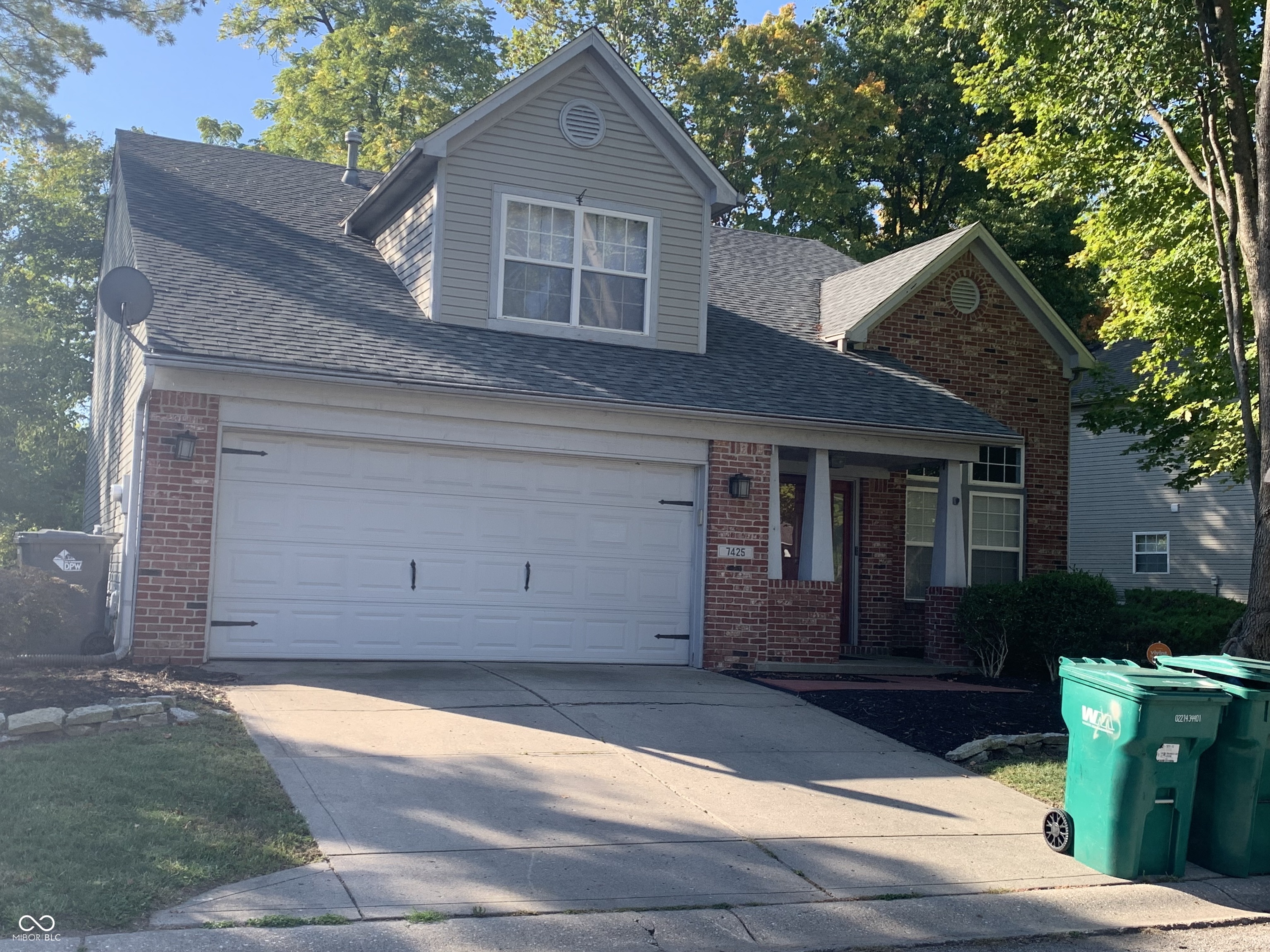 7425 Buttonbush Court Indianapolis, IN 46254 - Photo 4 of 46