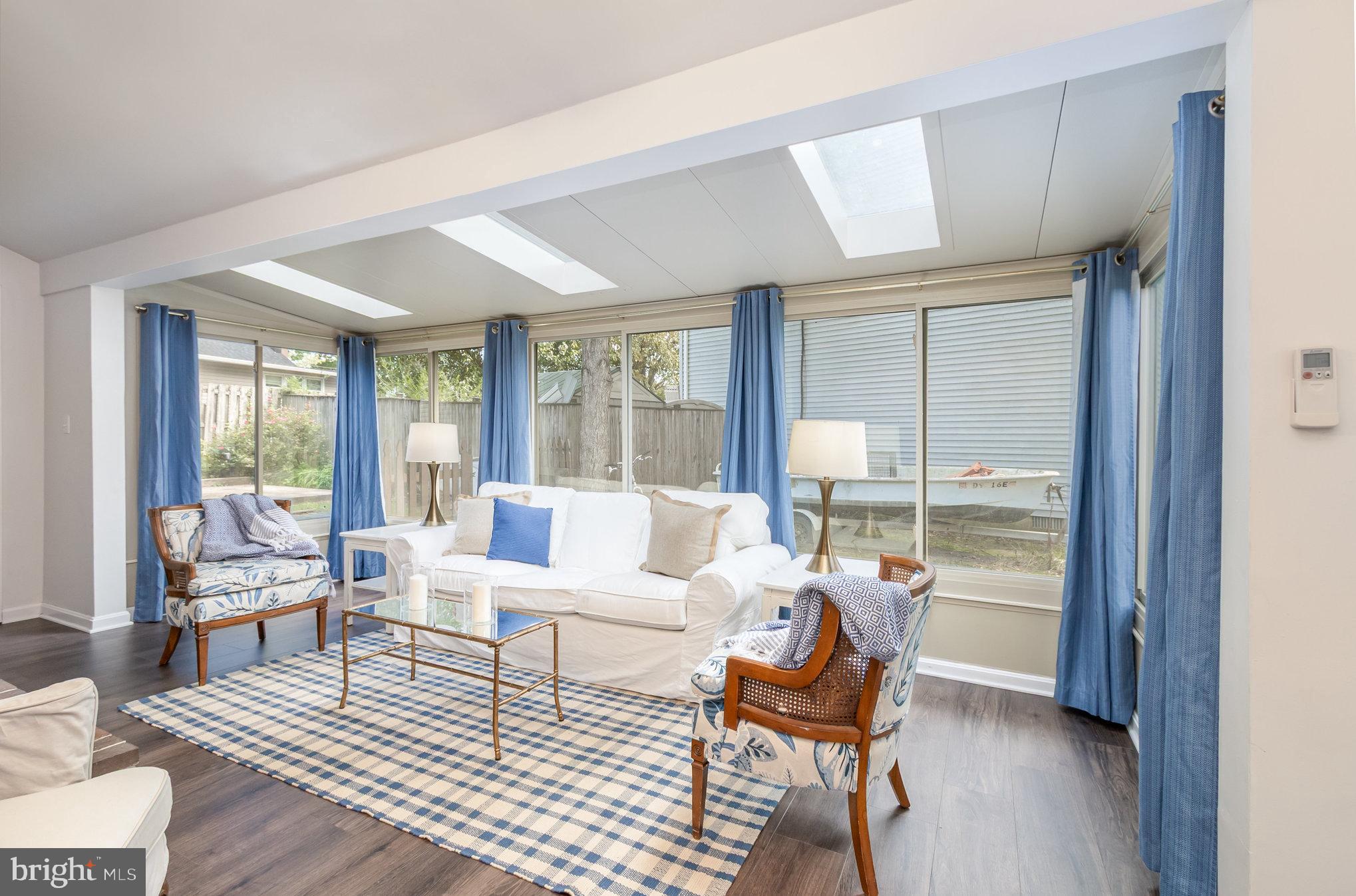 2033 Shore Drive Edgewater, MD 21037 - Photo 4 of 40