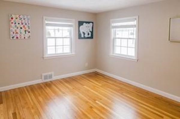 44 Spruce Road Norwood, MA 02062 - Photo 9 of 25 Gallery Image 9