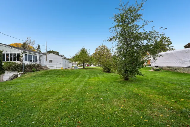 $60,000 | S21W23079 Hillside Drive, Waukesha, WI 53186