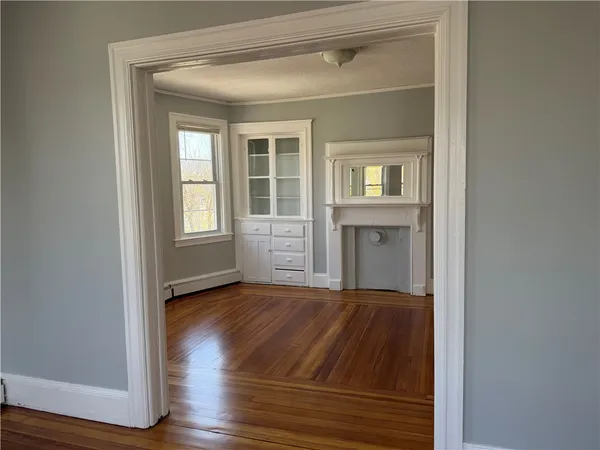 $2,200 | 368 Orms Street, Unit 3, Providence, RI 02908