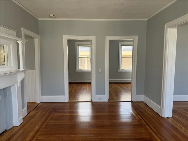 $2,200 | 368 Orms Street, Unit 3, Providence, RI 02908