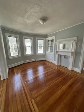 $2,200 | 368 Orms Street, Unit 3, Providence, RI 02908