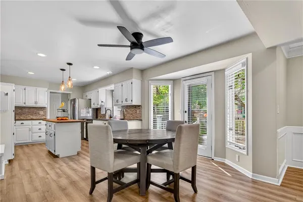 $545,000 | 9410 Hall Drive, Lenexa, KS 66219
