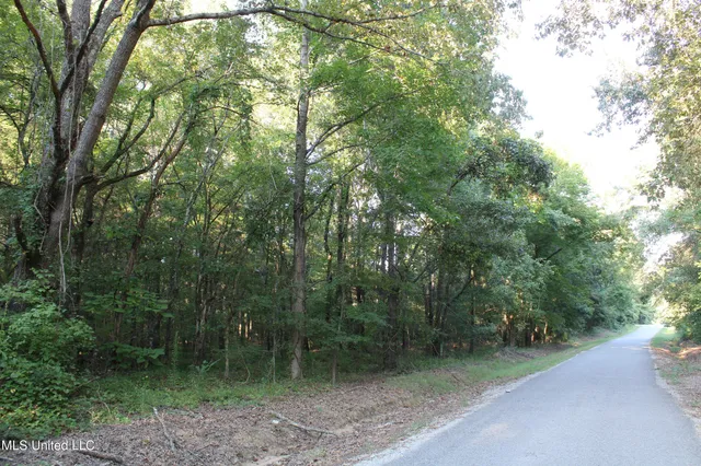 $84,900 | 1800 Union Valley Road, Byhalia, MS 38611