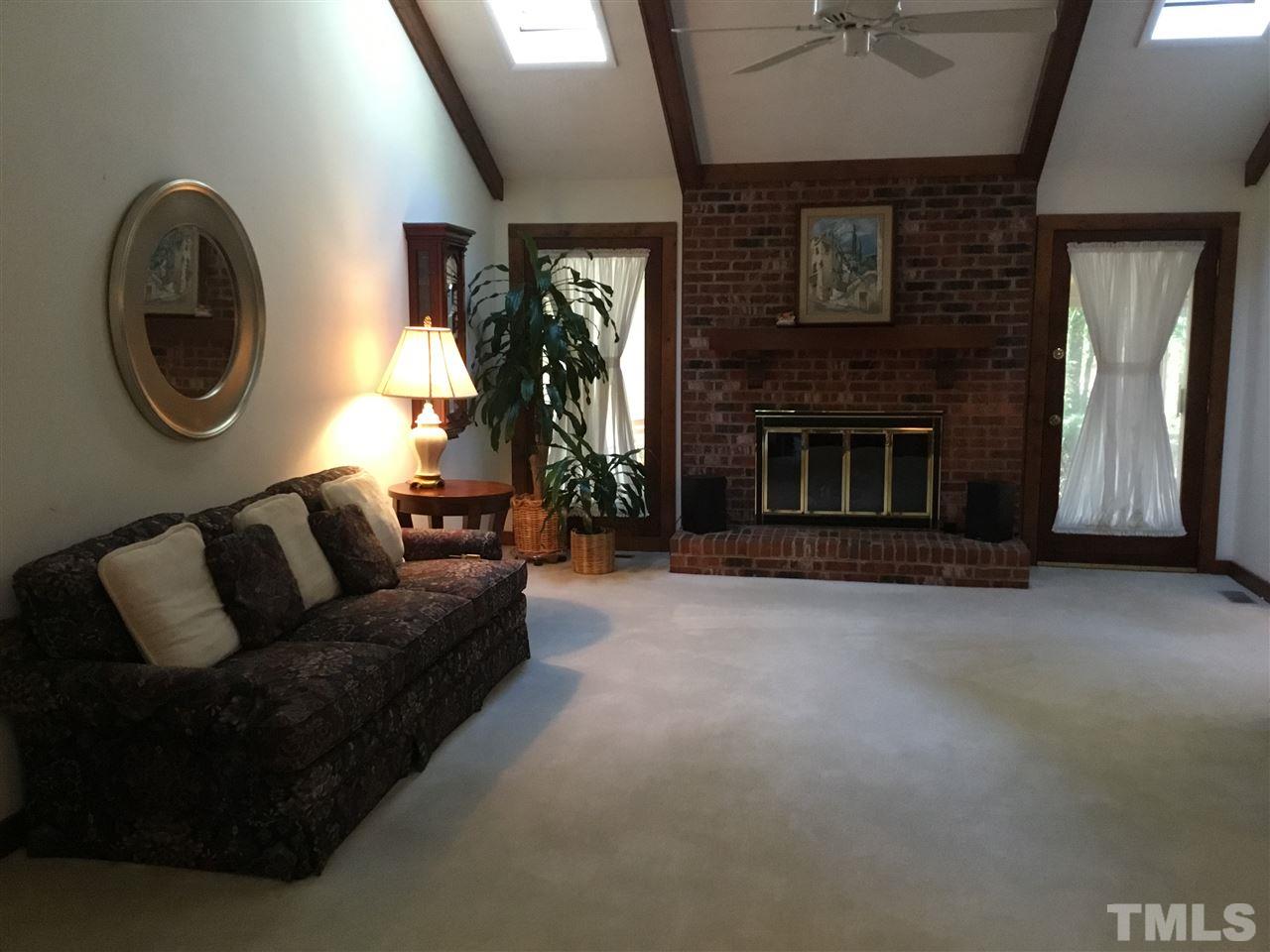 8717 Wellsley Way Raleigh, NC 27613 - Photo 3 of 14