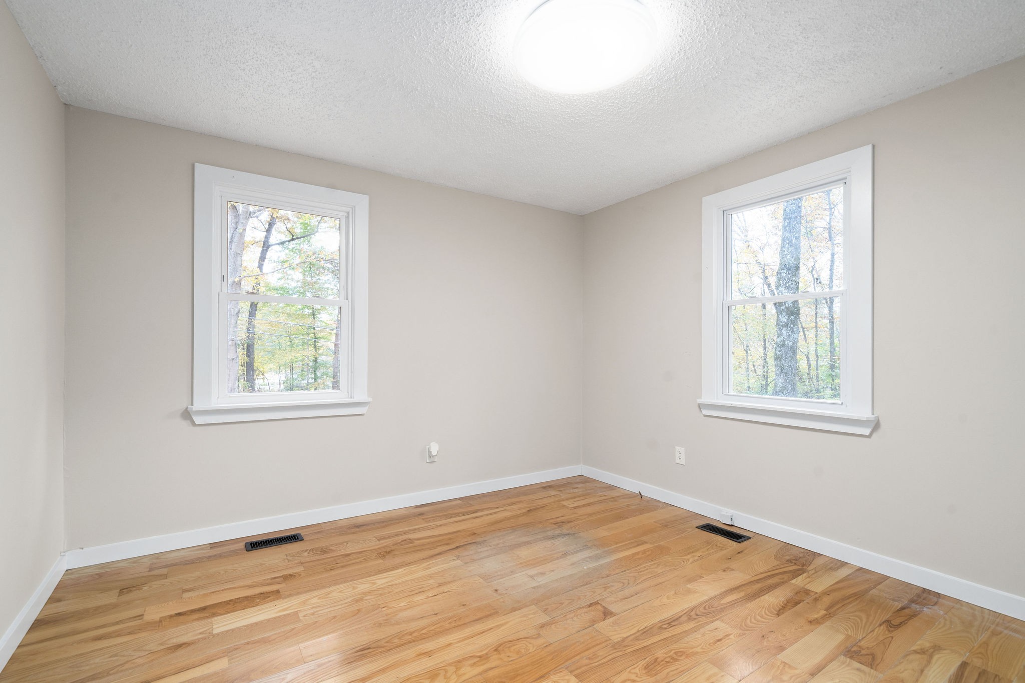 2225 Dunbar Road Woodlawn, TN 37191 - Photo 13 of 29 Gallery Image 13