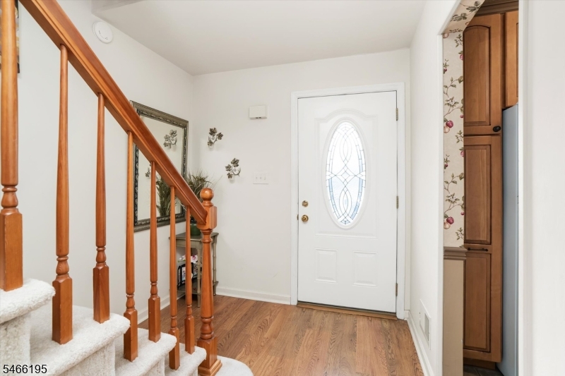 30 Farm Road, Unit 4 Hillsborough, NJ 08844 - Photo 4 of 27 Gallery Image 4