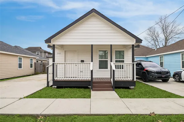 $279,000 | 3342 Simmons Street, Houston, TX 77004