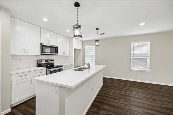 $279,000 | 3342 Simmons Street, Houston, TX 77004