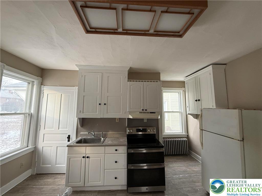 170 North Whitfield Street, Unit 1 Nazareth, PA 18064 - Photo 3 of 17