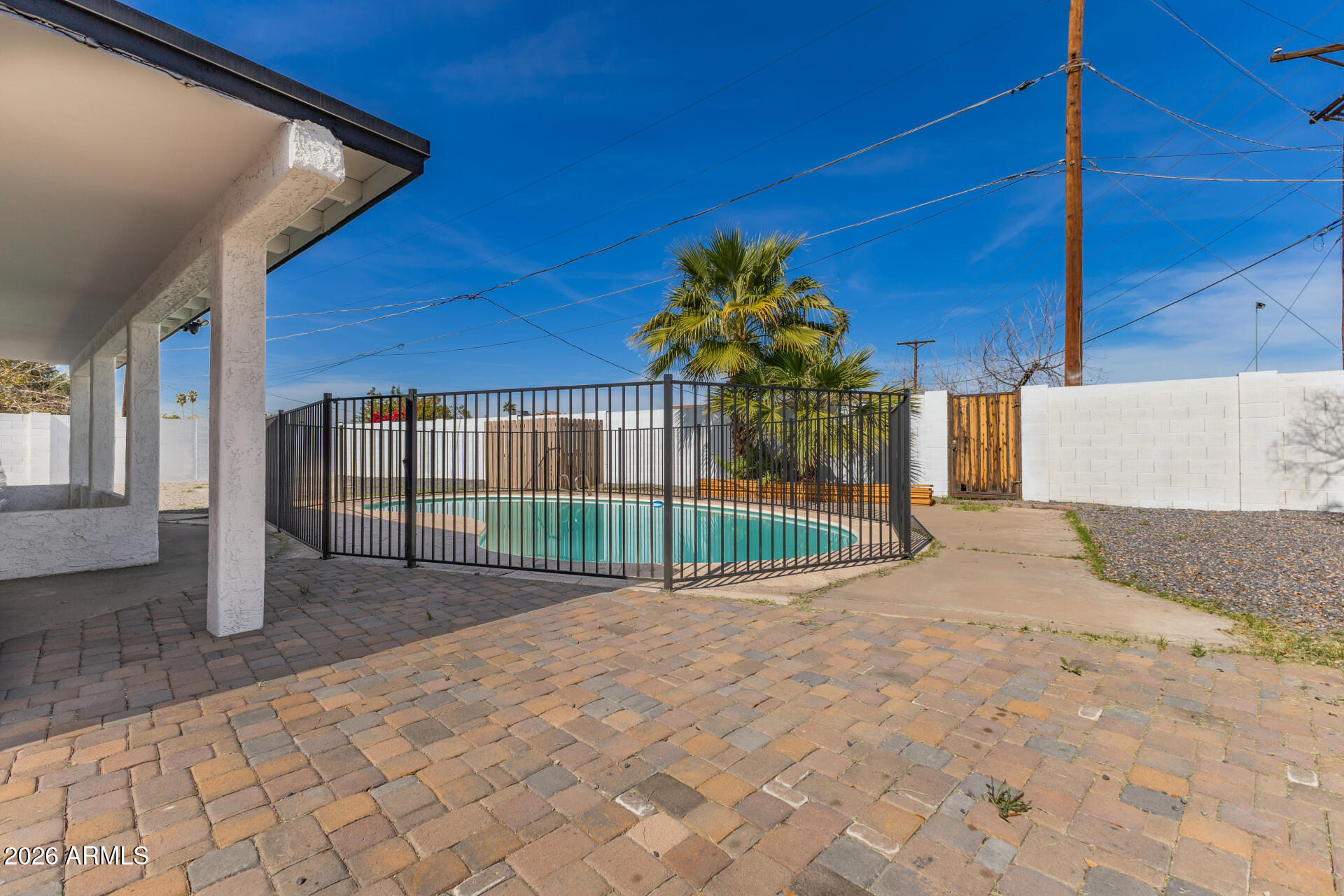 1912 West Roma Avenue Phoenix, AZ 85015 - Photo 24 of 25 a view of a backyard