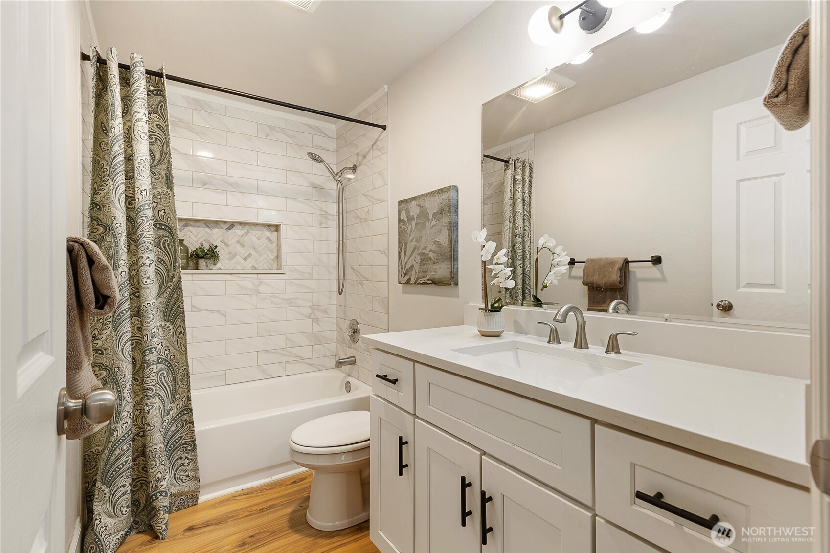 22717 4th Avenue Southeast Bothell, WA 98021 - Photo 16 of 21