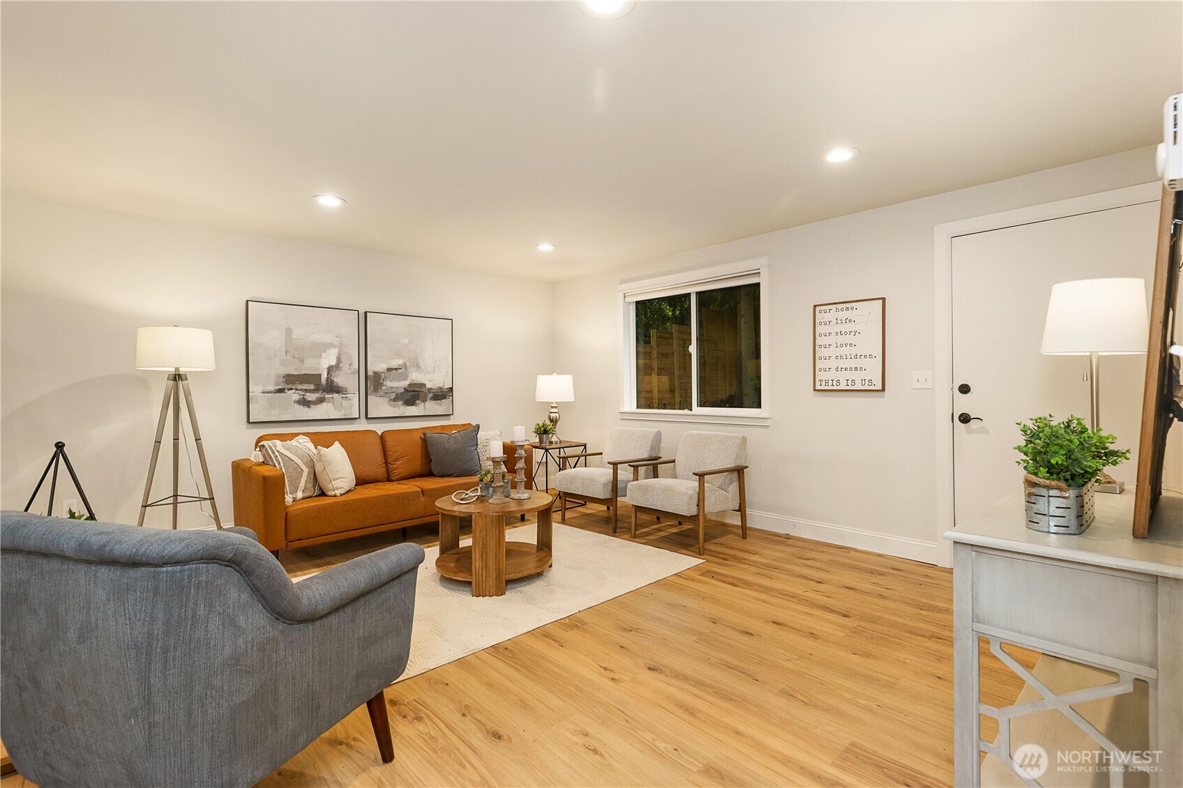 22717 4th Avenue Southeast Bothell, WA 98021 - Photo 4 of 21