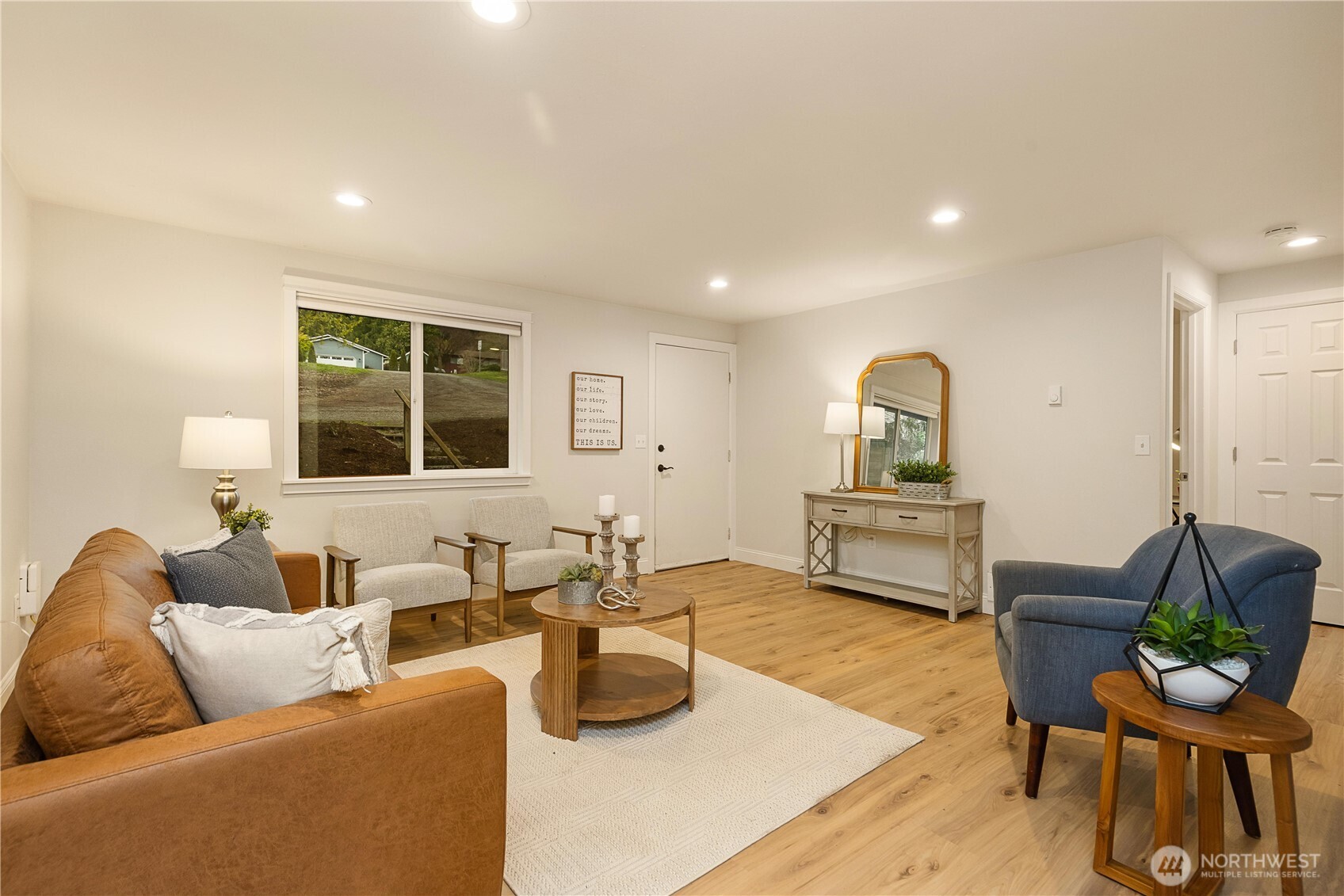 22717 4th Avenue Southeast Bothell, WA 98021 - Photo 7 of 21