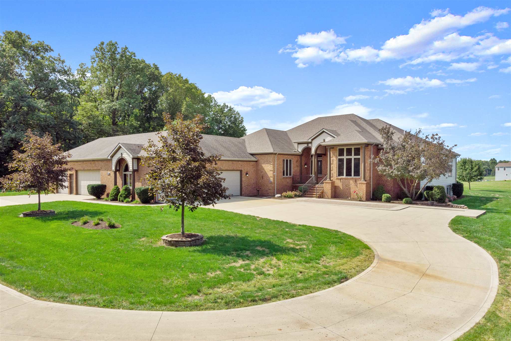 7706 Trentman Road Fort Wayne, IN 46816 - Photo 1 of 36