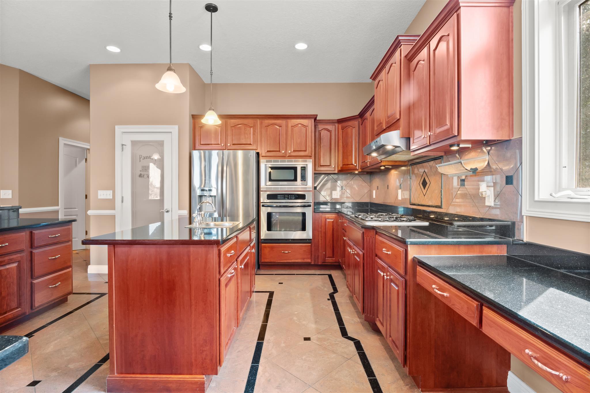 7706 Trentman Road Fort Wayne, IN 46816 - Photo 14 of 36