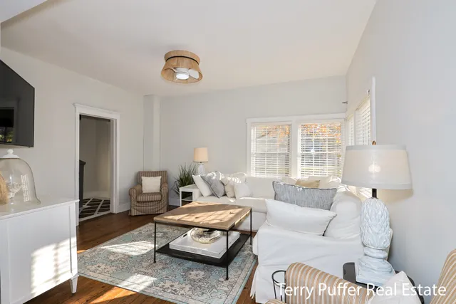 $408,900 | 305 North Robert Street, Ludington, MI 49431