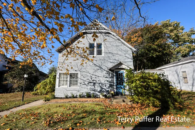 $408,900 | 305 North Robert Street, Ludington, MI 49431