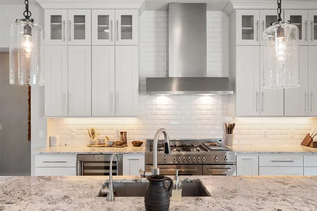 $26,000 | 1002 Meriden Lane, Austin, TX 78703