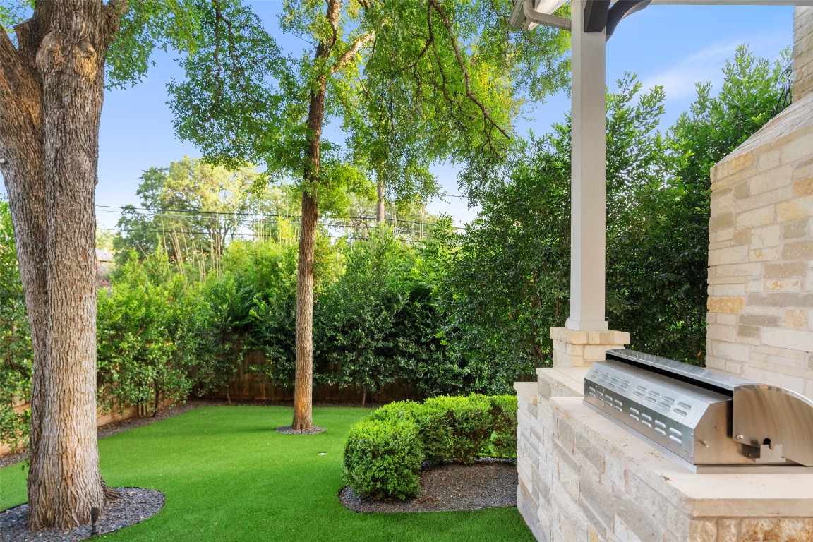 1002 Meriden Lane Austin, TX 78703 - Photo 15 of 35 a view of a garden with plants