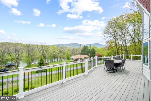 735 Dorn Road Front Royal, VA 22630 - Photo 4 of 54