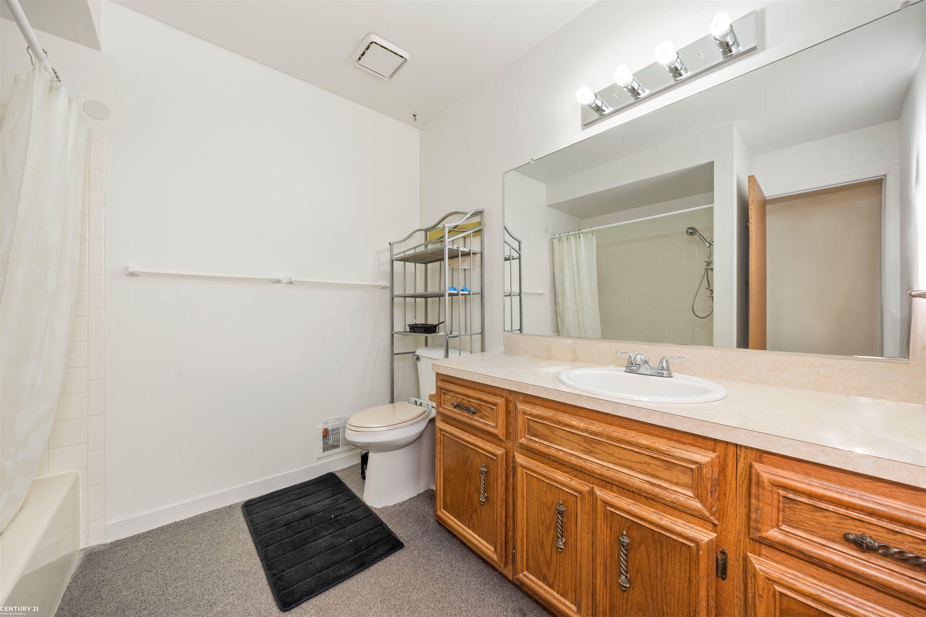 11944 15 Mile Road Sterling Heights, MI 48312 - Photo 19 of 35