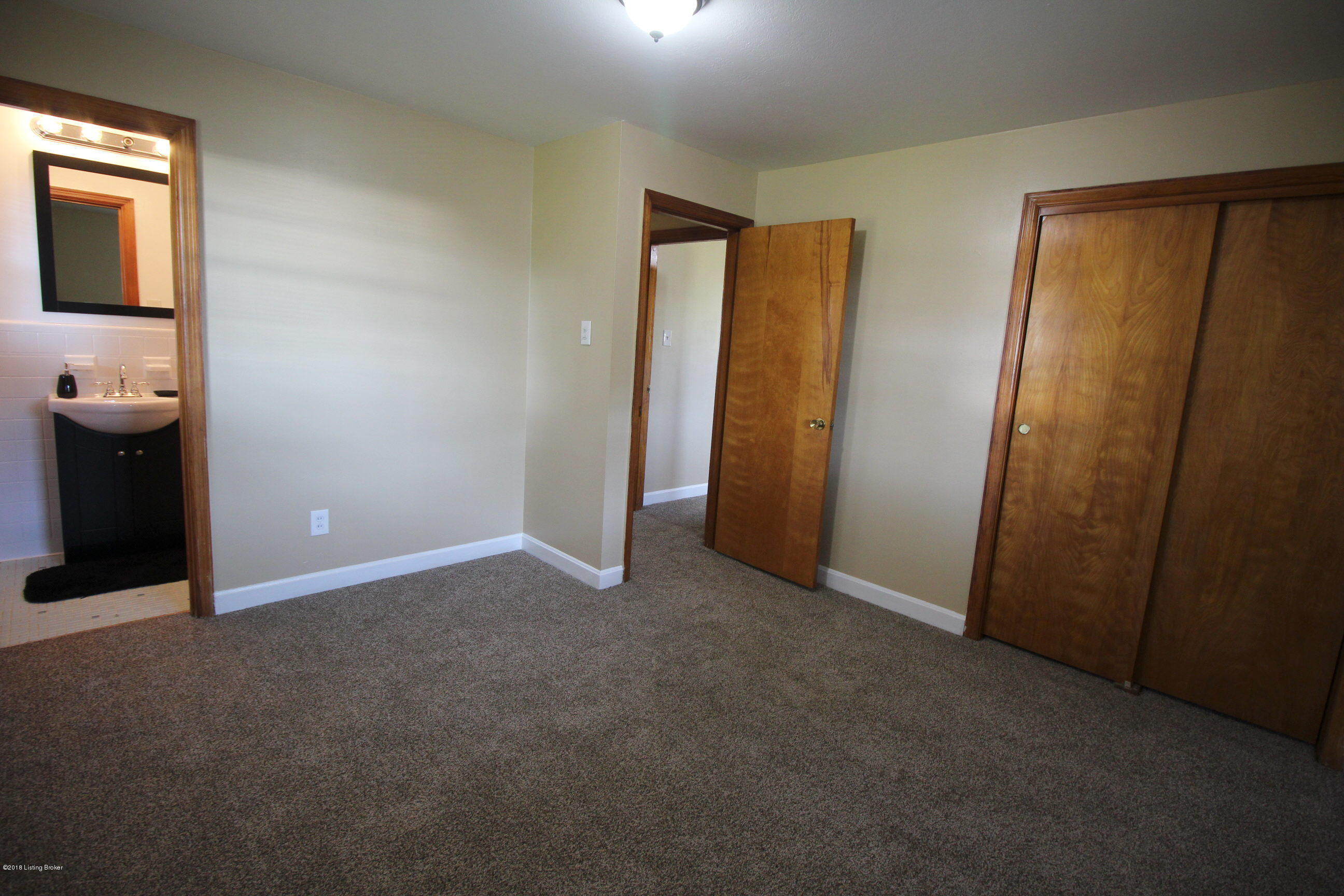 4831 Dover Road Louisville, KY 40216 - Photo 8 of 26 MASTER BEDROOM HAS LARGE CLOSET & HALF BATH