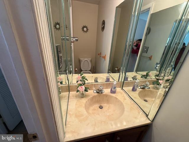 27 Stratton Court Robbinsville, NJ 08691 - Photo 19 of 28 a bathroom with a sink and a mirror