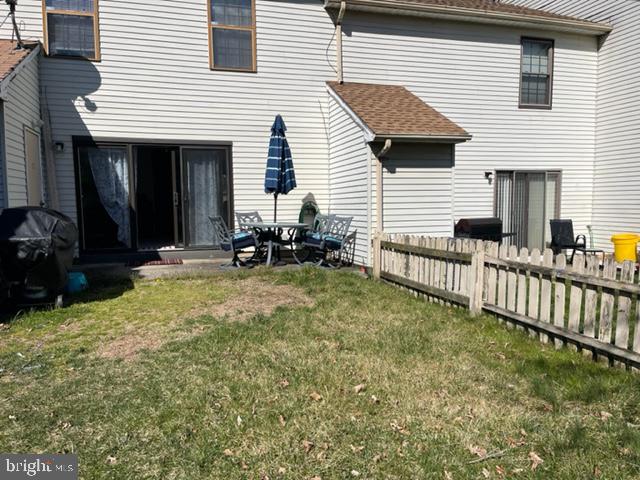 27 Stratton Court Robbinsville, NJ 08691 - Photo 23 of 28 a view of a house with backyard and porch