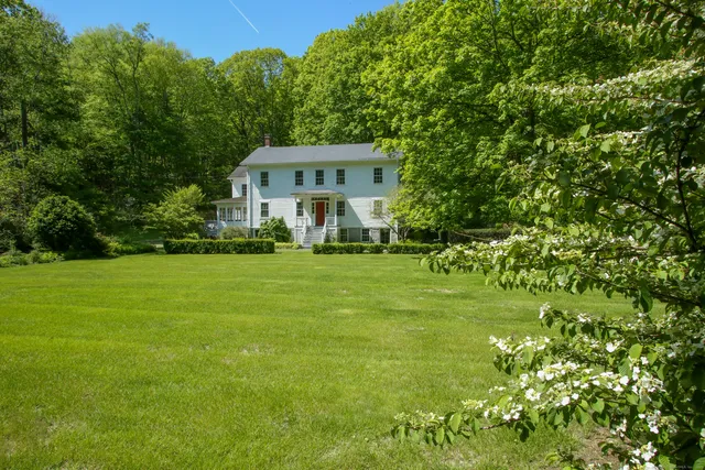 $912,500 | 11 Hodge Road, Roxbury, CT 06783