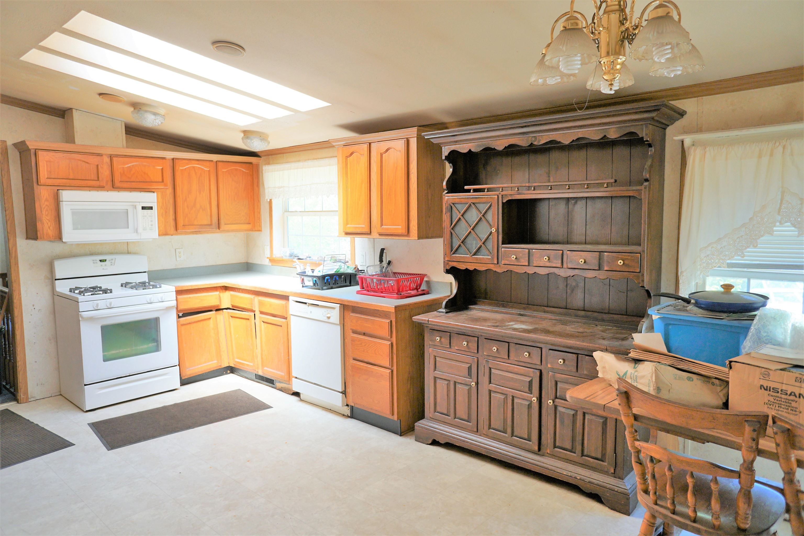 83 Shingle Mill Brook Road Pittsfield, NH 03263 - Photo 8 of 27