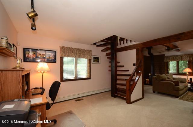 6 Old Mill Road Holmdel, NJ 07733 - Photo 18 of 33 Office/Study