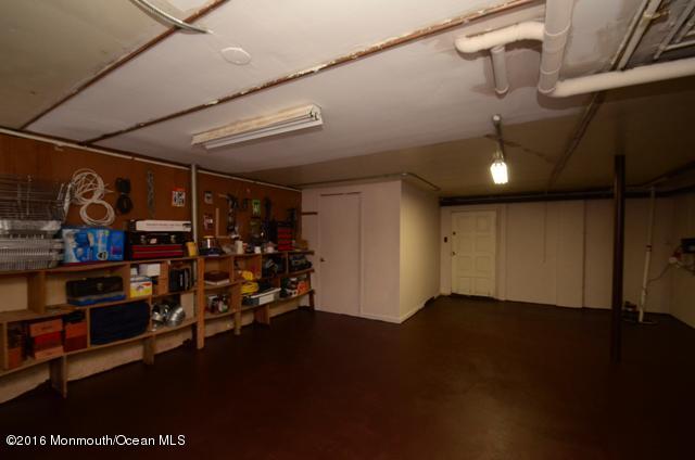 6 Old Mill Road Holmdel, NJ 07733 - Photo 29 of 33 Basement