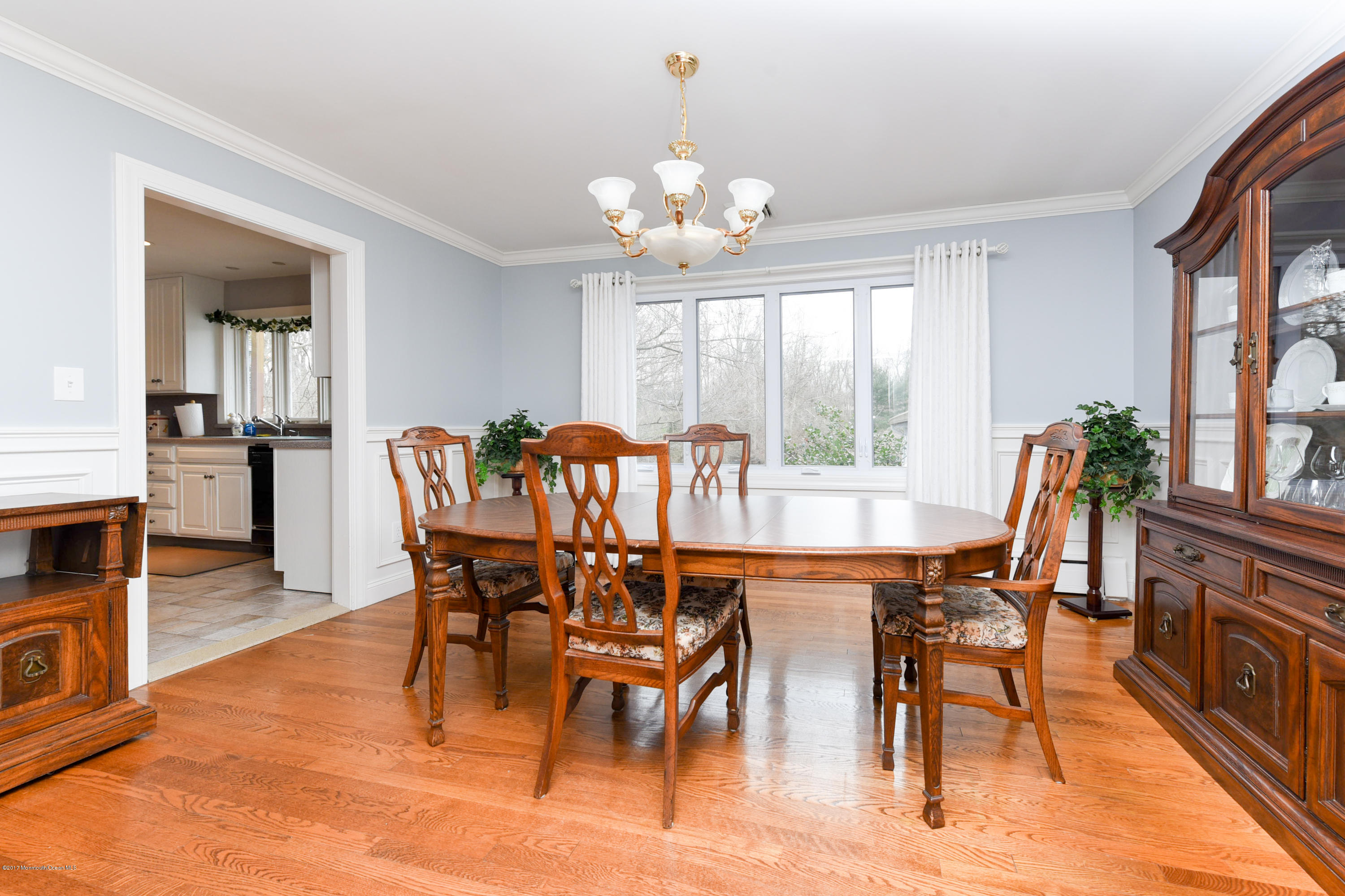 6 Old Mill Road Holmdel, NJ 07733 - Photo 5 of 33 Dining Room