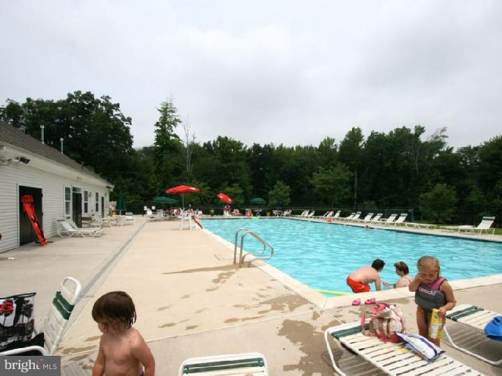 203 Hawthorne Way Delran, NJ 08075 - Photo 25 of 25