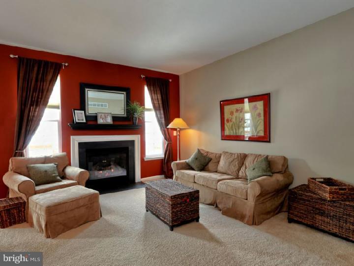 203 Hawthorne Way Delran, NJ 08075 - Photo 6 of 25