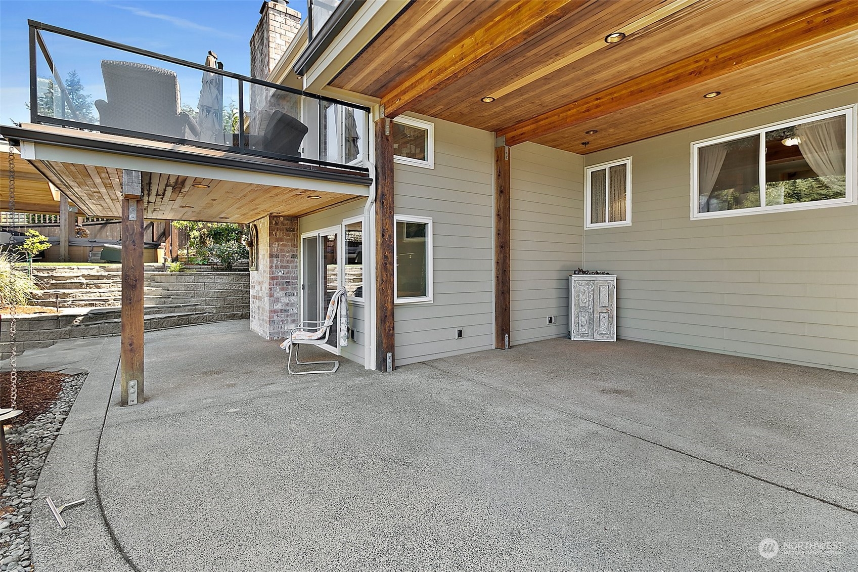 4152 Southwest 314th Street Federal Way, WA 98023 - Photo 16 of 36 a view of an entrance of the building